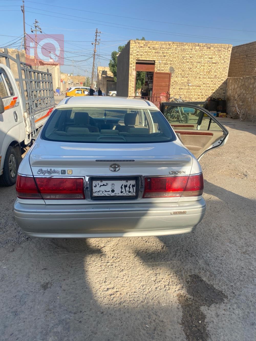 تۆیۆتا کراون